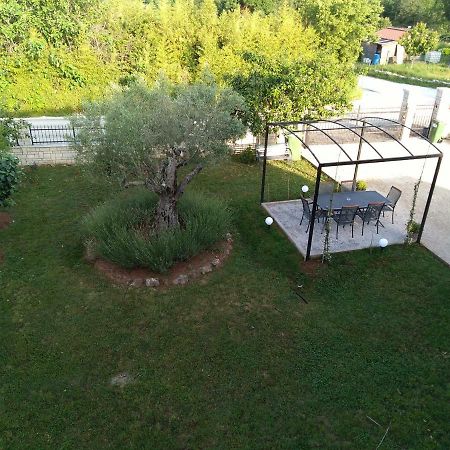 Apartment Vesna Veleniki ภายนอก รูปภาพ