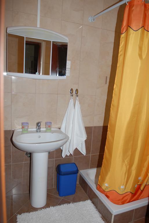Apartment Vesna Veleniki ภายนอก รูปภาพ