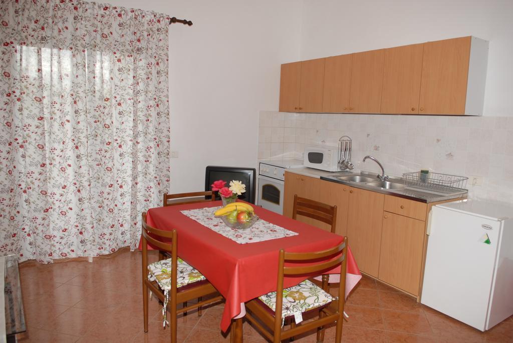 Apartment Vesna Veleniki ภายนอก รูปภาพ