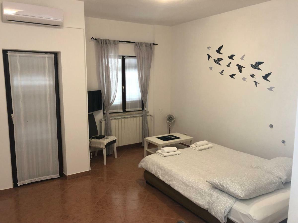 Apartment Vesna Veleniki ภายนอก รูปภาพ