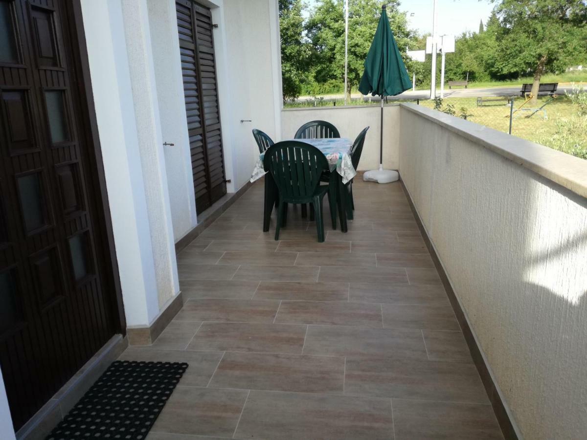 Apartment Vesna Veleniki ภายนอก รูปภาพ